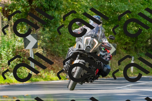 20250928120949_-R028930_r2