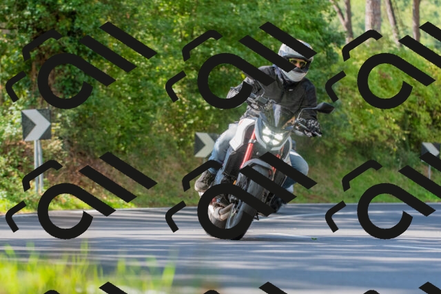 20250928121048_-R029002_r2