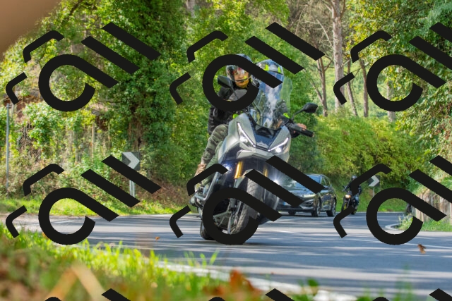 20250928121104_-R029016_r2