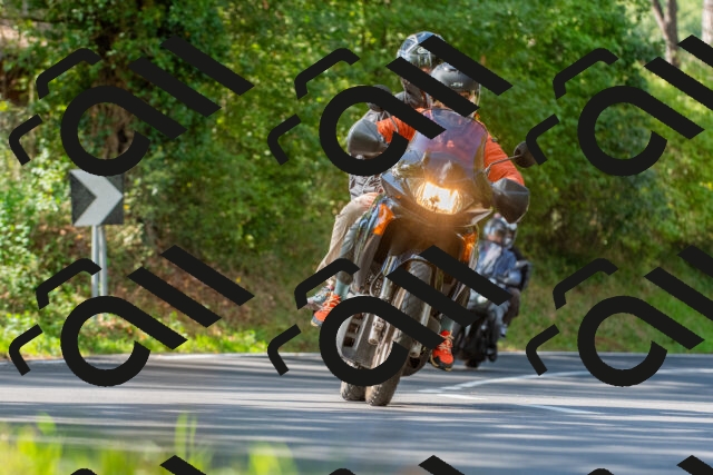 20250928121122_-R029045_r2