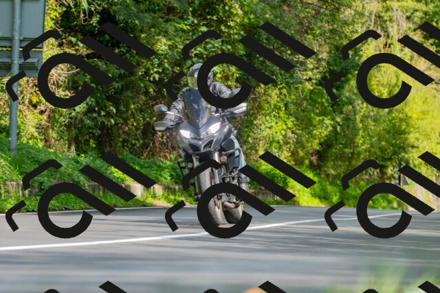 20250928121539_-R029060_r2