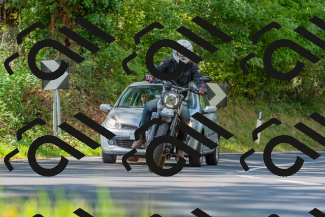 20250928122844_-R029129_r2