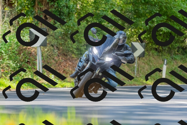 20250928122947_-R029137_r2