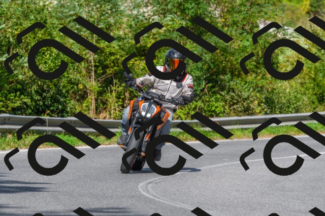 20250928110559-R01_5926_r1