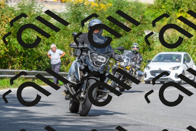 20250928110723-R01_5950_r1