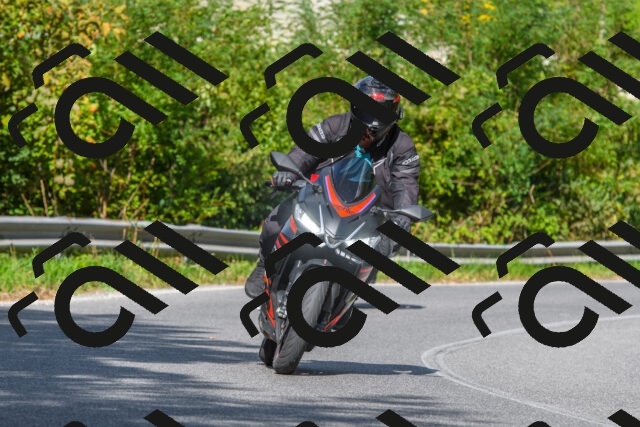 20250928110816-R01_5967_r1