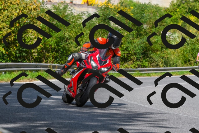 20250928110818-R01_5970_r1