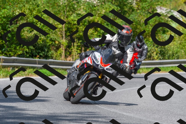 20250928110950-R01_5986_r1