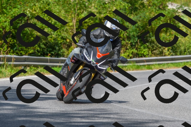 20250928110955-R01_6003_r1