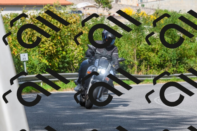 20250928111108-R01_6037_r1