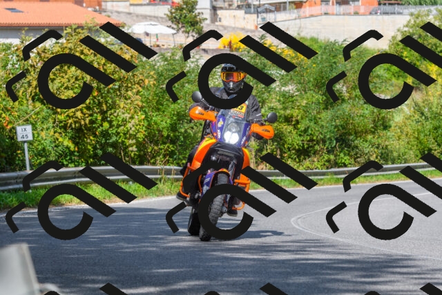 20250928111352-R01_6067_r1