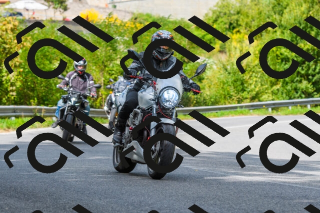 20250928123010-R01_6947_r1