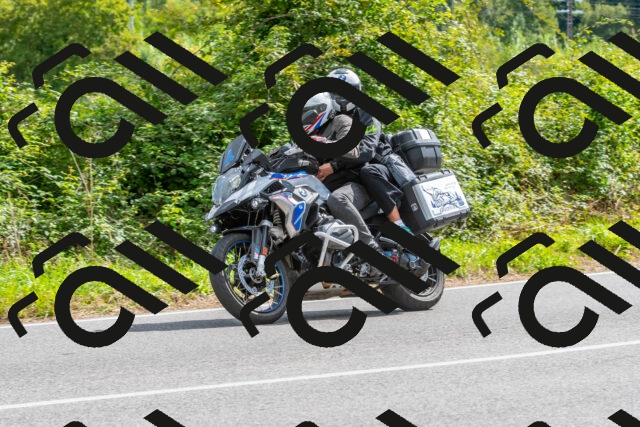 20250928124426-R01_6982_r1