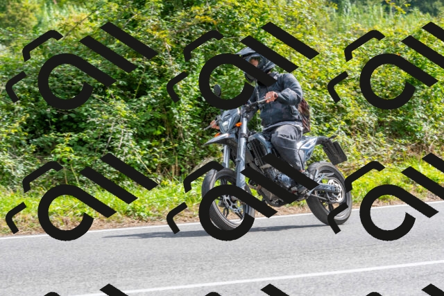 20250928124719-R01_6995_r1