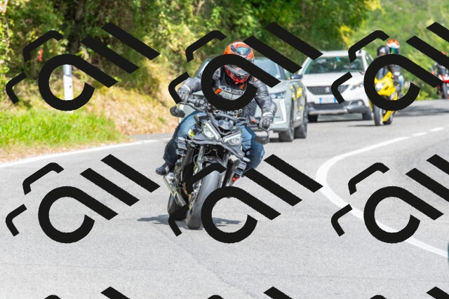 20250928124845-R01_7016_r1