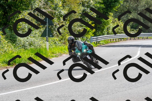 20250928125103-R01_7038_r1