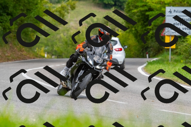 20250928125310-R01_7070_r1