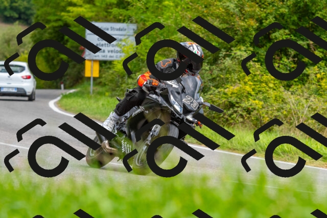 20250928125310-R01_7073_r1