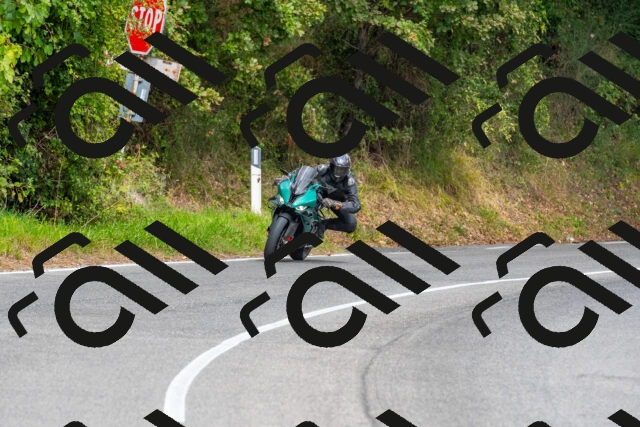 20250928125750-R01_7132_r1