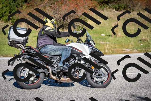 202510041053-DSC_7403_c2