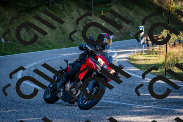 202510041203-DSC_7587_c2