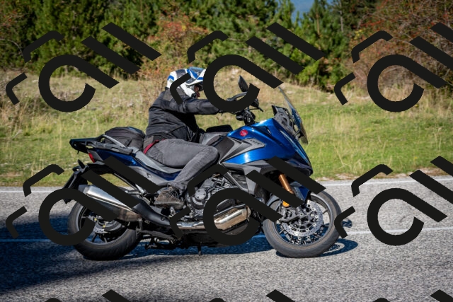 202510041204-DSC_7592_c2