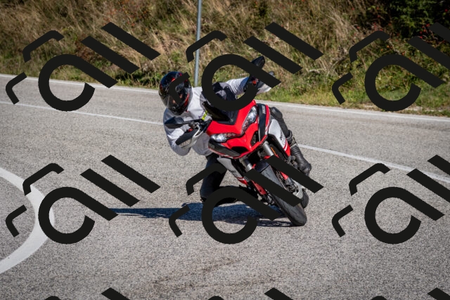 202510041206-DSC_7600_c2