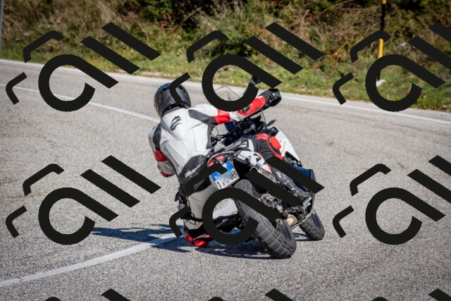 202510041210-DSC_7614_c2