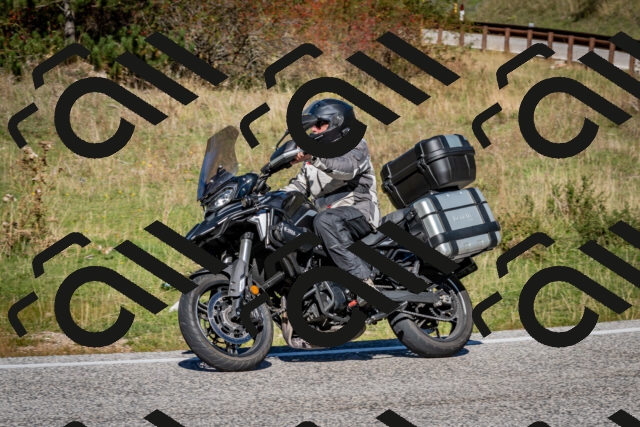 202510041211-DSC_7619_c2