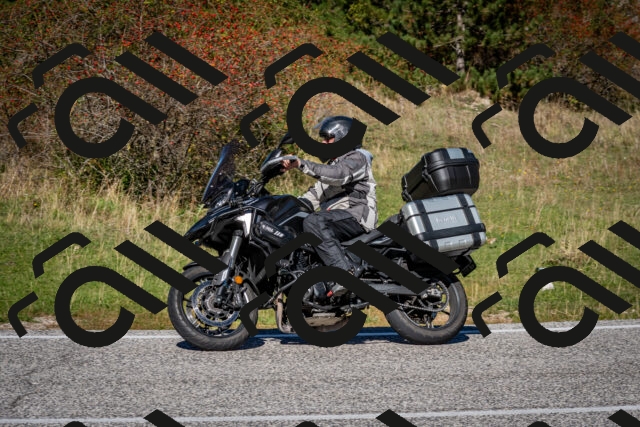 202510041211-DSC_7620_c2