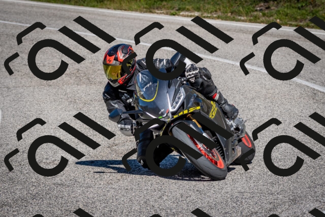 202510041251-DSC_7887_c2