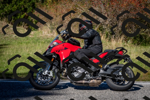 202510041258-DSC_7924_c2