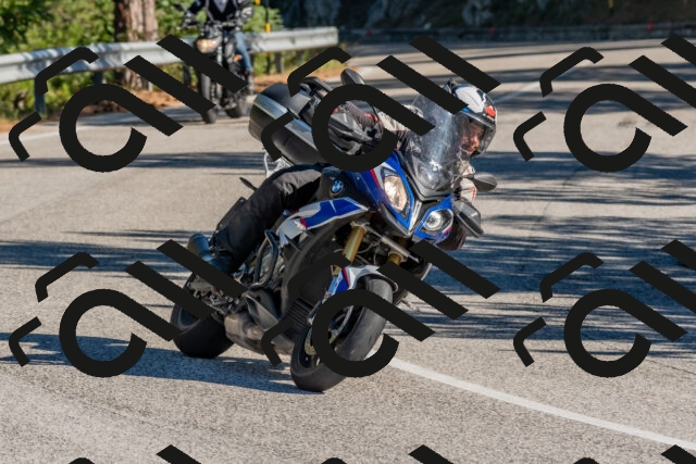 202510041036-DSC_6187_c4_