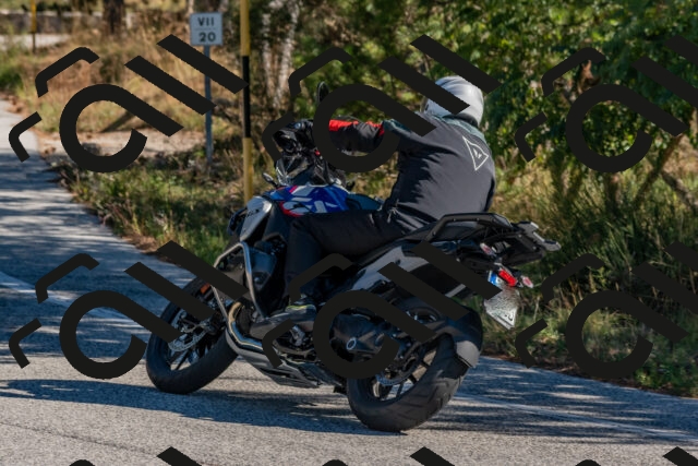 202510041044-DSC_6204_c4_