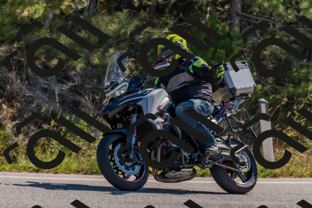 202510041048-DSC_6207_c4_