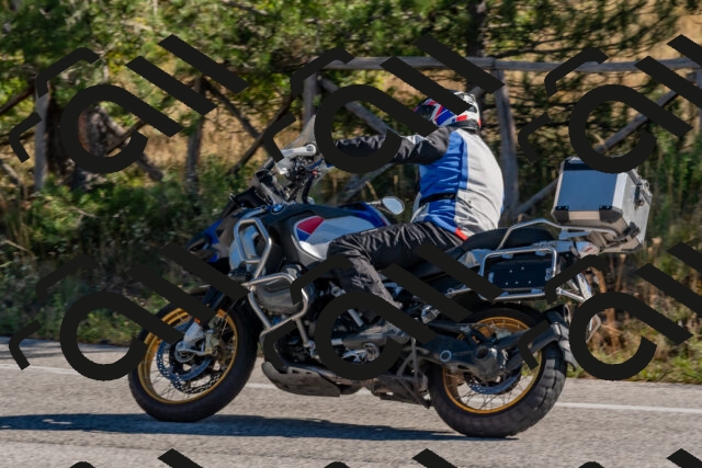 202510041055-DSC_6220_c4_