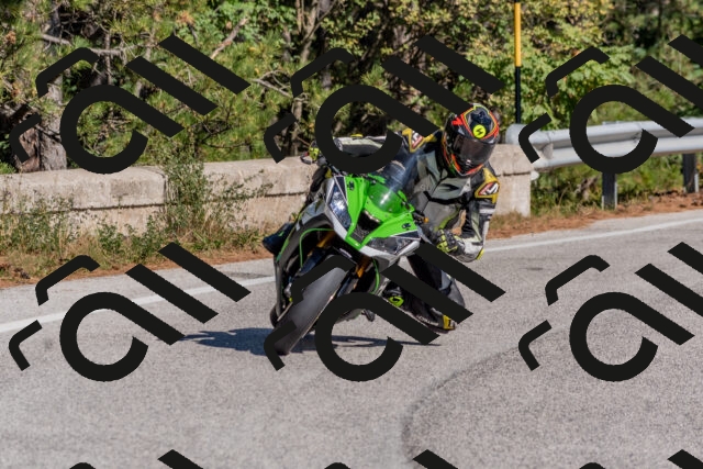 202510041158-DSC_6361_c4_