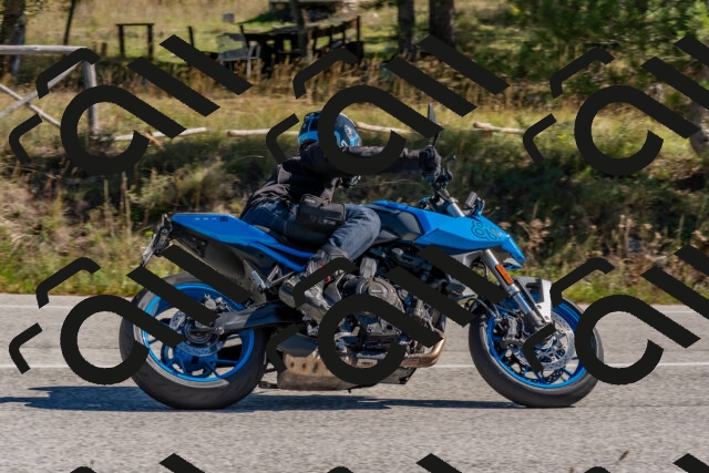 202510041158-DSC_6370_c4_