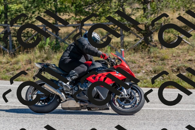 202510041158-DSC_6381_c4_