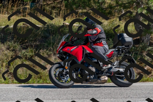 202510041216-DSC_6468_c4_