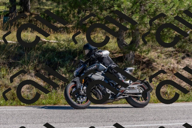 202510041222-DSC_6509_c4_