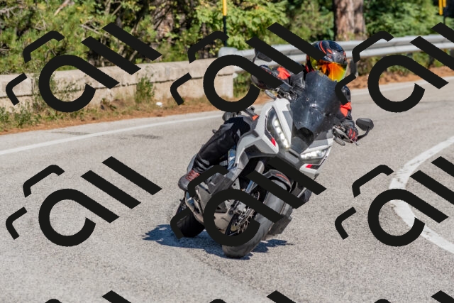 202510041228-DSC_6548_c4_