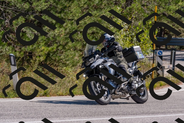 202510041236-DSC_6581_c4_