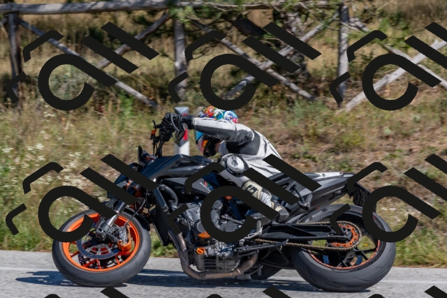 202510041317-DSC_6768_c4_