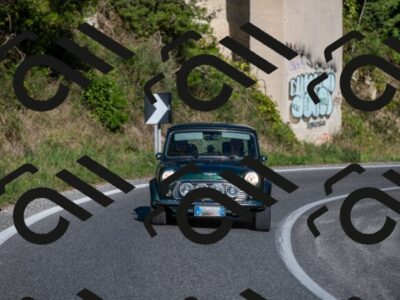 202510041001-M22_3085_m2_