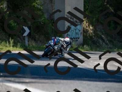 202510041300-M22_3603_m2_