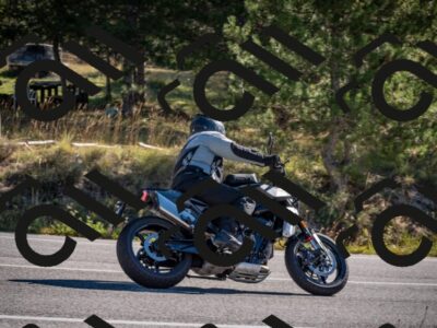 20251011105131-_5006352_am_