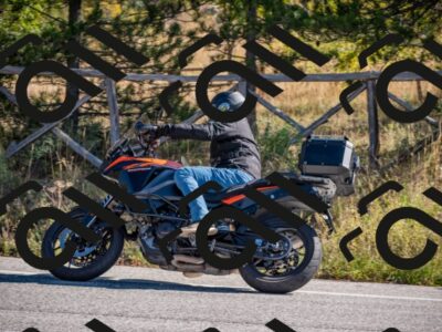 20251011110406-_5006416_am_