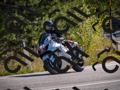 20251011111555-_5006466_am_