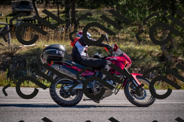 20251011111925-_5006498_am_